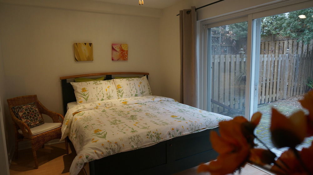 Margie Townhome Suites Toronto Exterior foto